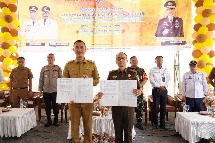 Bupati Ogan Komering Ilir, H. Muchendi Mahzareki, mengapresiasi langkah Kejari OKI yang proaktif dalam upaya memulihkan aset daerah.