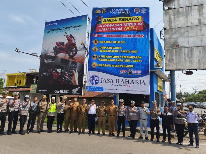 Foto Berasama.
