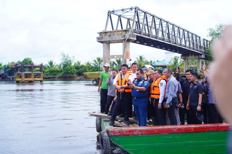Pemerintah Kabupaten Musi Banyuasin secara resmi memulai proyek revitalisasi Jembatan P6 Sungai Lalan.