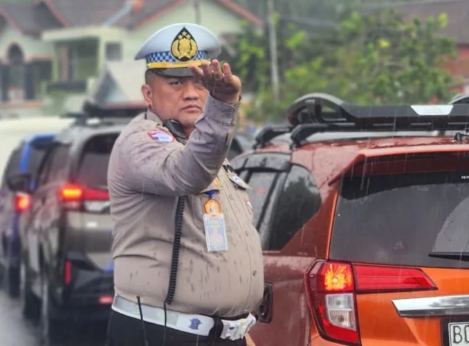 Kasat Lantas Polres Lahat, Dr Jhoni Albert SH MSi MH MM. Foto Istimewa.