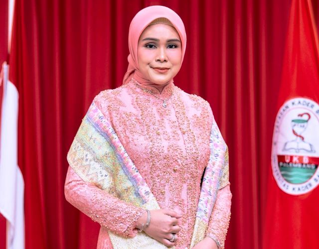 Rektor UKB, Dr. Fika Susanti.