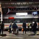 KAI Divre IV Tanjung Karang Gencarkan Sosialisasi Keselamatan Perlintasan lewat Mural Edukatif