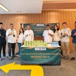 Senator Eva Susanti Berbagi Takjil di Palembang, Sasar Pejalan hingga Ojek Online