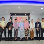 Peringati Hari Kartini, Pekerja BRI Branch Office Kalimalang Tampil Anggun dengan Busana Nasional