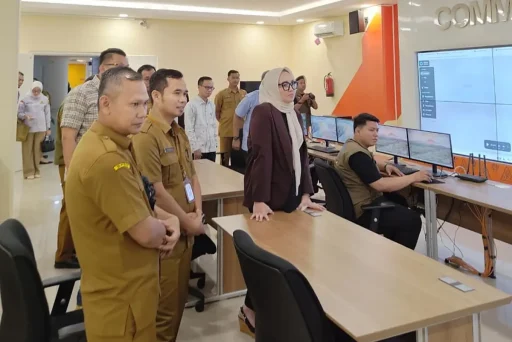 Reses ke BPBD Sumsel, Senator Hj Eva Susanti Dorong Penguatan Regulasi Penanganan Karhutla